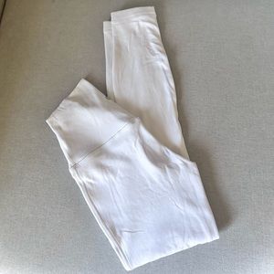 🤍lululemon White align pants 2-25”🤍